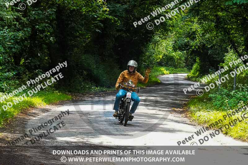 Vintage motorcycle club;eventdigitalimages;no limits trackdays;peter wileman photography;vintage motocycles;vmcc banbury run photographs